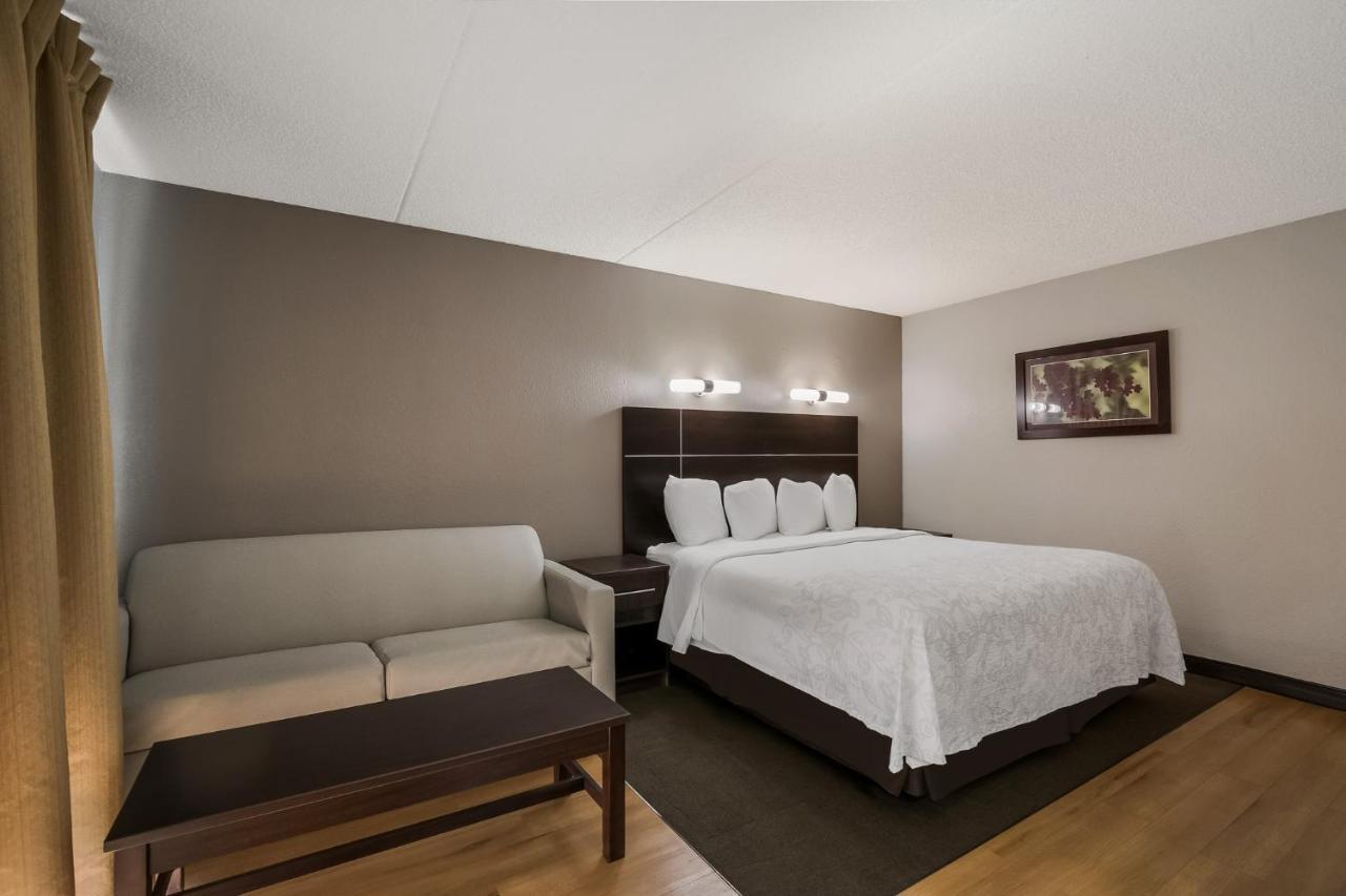 Red Roof Inn Plus+ & Suites Knoxville West - Cedar Bluff Εξωτερικό φωτογραφία
