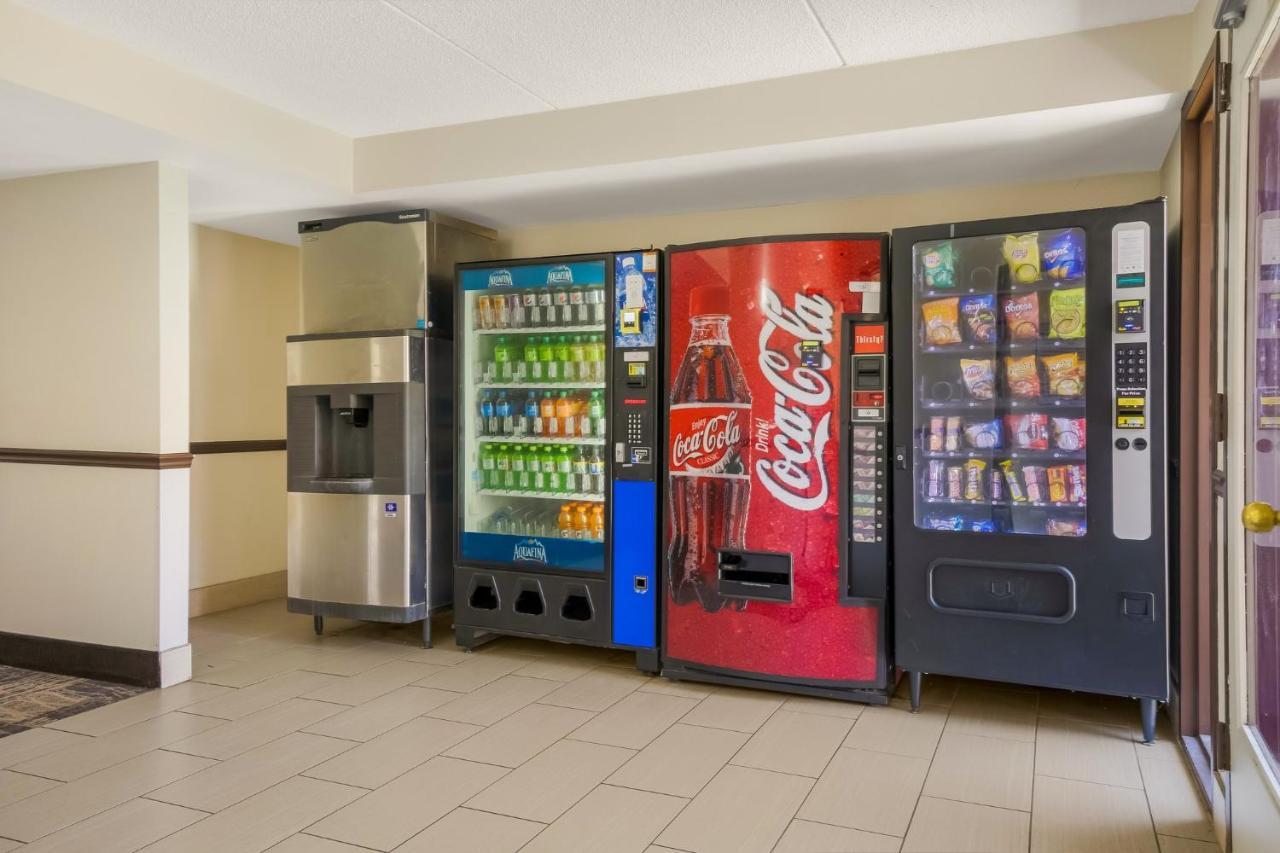 Red Roof Inn Plus+ & Suites Knoxville West - Cedar Bluff Εξωτερικό φωτογραφία