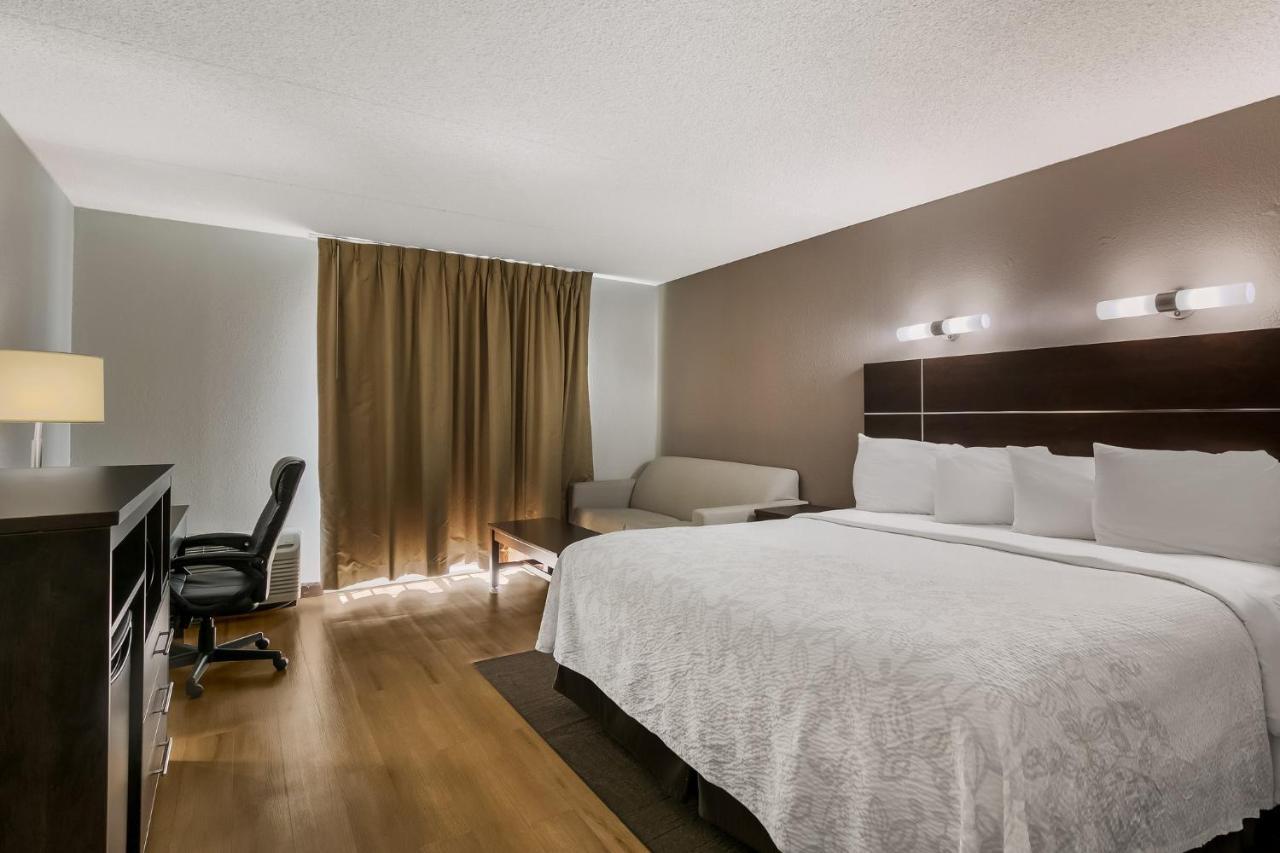 Red Roof Inn Plus+ & Suites Knoxville West - Cedar Bluff Εξωτερικό φωτογραφία