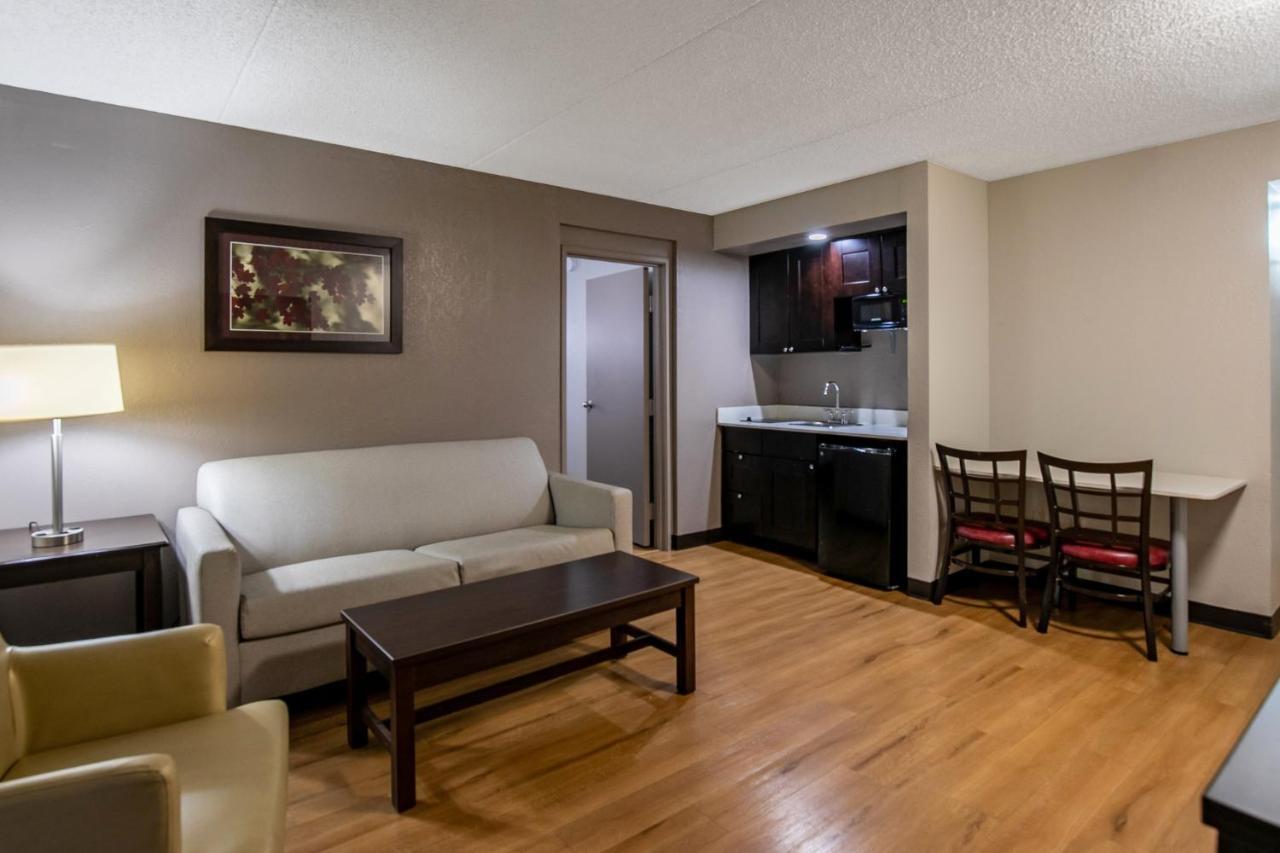 Red Roof Inn Plus+ & Suites Knoxville West - Cedar Bluff Εξωτερικό φωτογραφία